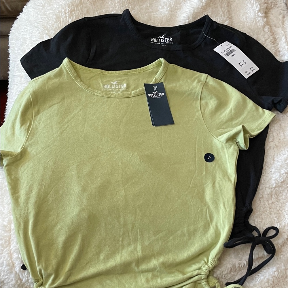 Hollister Women's Short Sleeve Baby T-Shirt Bundle in Light Green & Black